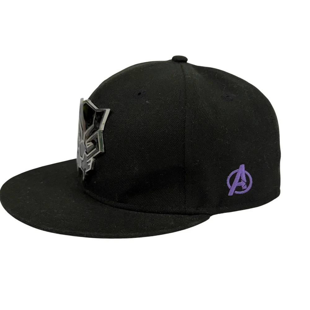 Marvel Black Panther Lids Exclusive‎ Fitted Hat 7 1/4 Black Metal Emblem Purple